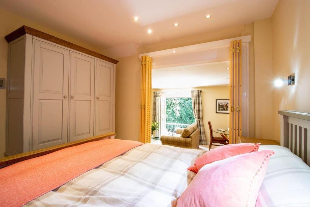 Riverside Knaresborough Exterior photo